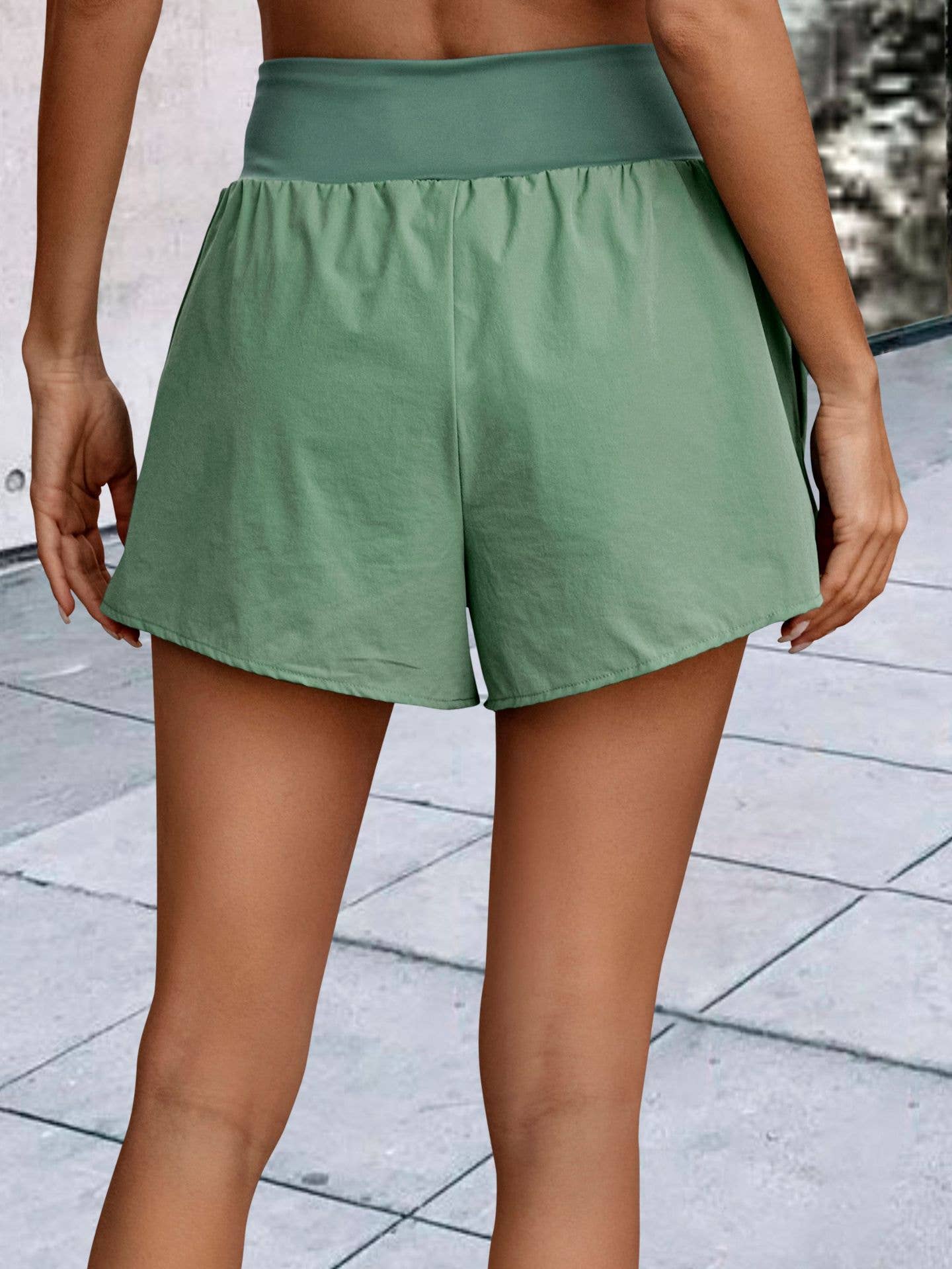 SZ1-P6054 Criss Cross Work Out Shorts