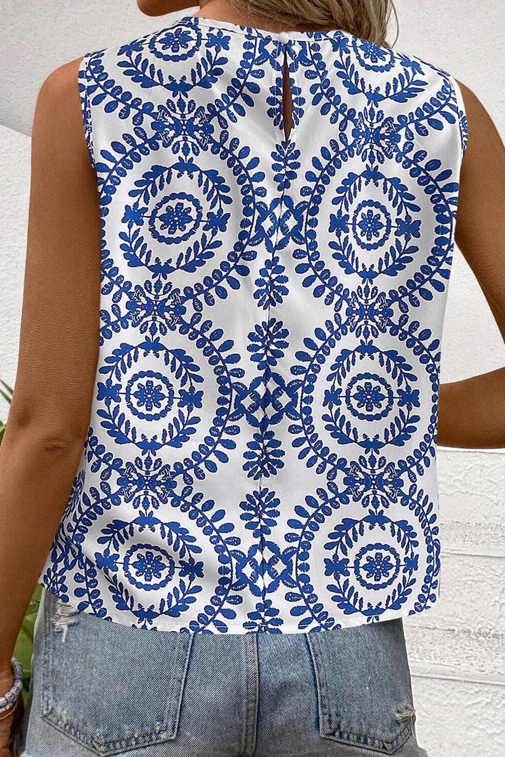 Blue White Vintage Print Pintuck Sleeveless Tank Top