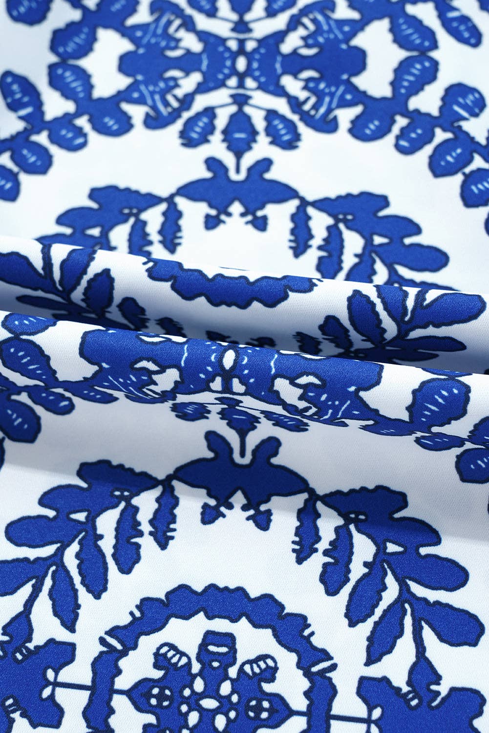 Blue White Vintage Print Pintuck Sleeveless Tank Top