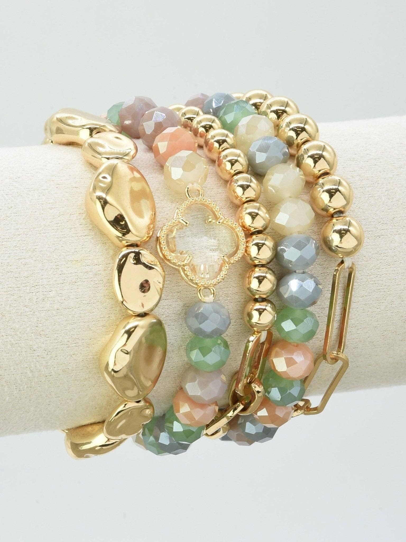 Beaded Clover Accent Jewelry Set Bracelet